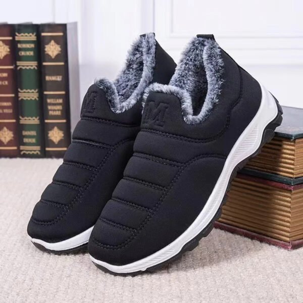 Wool Lined Snow Boots - Image 6
